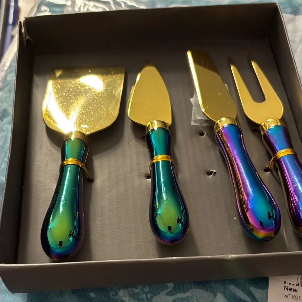 Thirstystone Iridescent Gold Cheese Knife Set Brand New